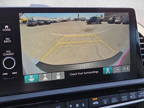 New 2026 Honda Odyssey Touring image 13