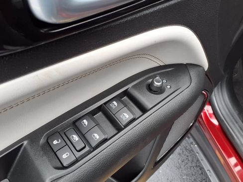 Used 2022 Jeep Compass Limited AWD/4WD image 11