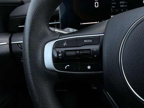 Used 2025 Kia K5 LXS image 35