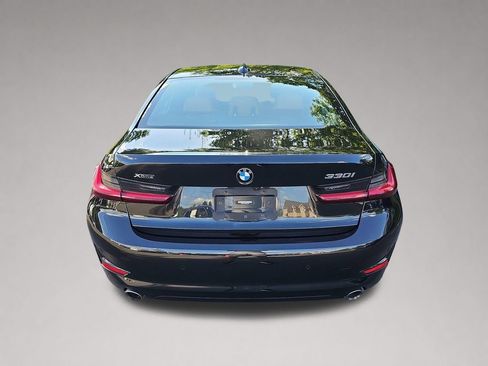 Used 2022 BMW 330i xDrive Sedan w/ Driving Assistance Package AWD/4WD image 5