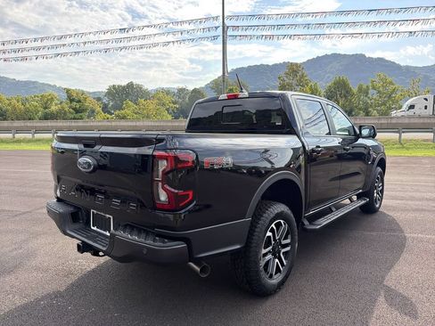 New 2026 Ford Ranger Lariat w/ FX4 Off-Road Package AWD/4WD image 4