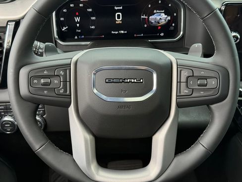 New 2026 GMC Sierra 1500 Denali w/ Denali Reserve Package image 35