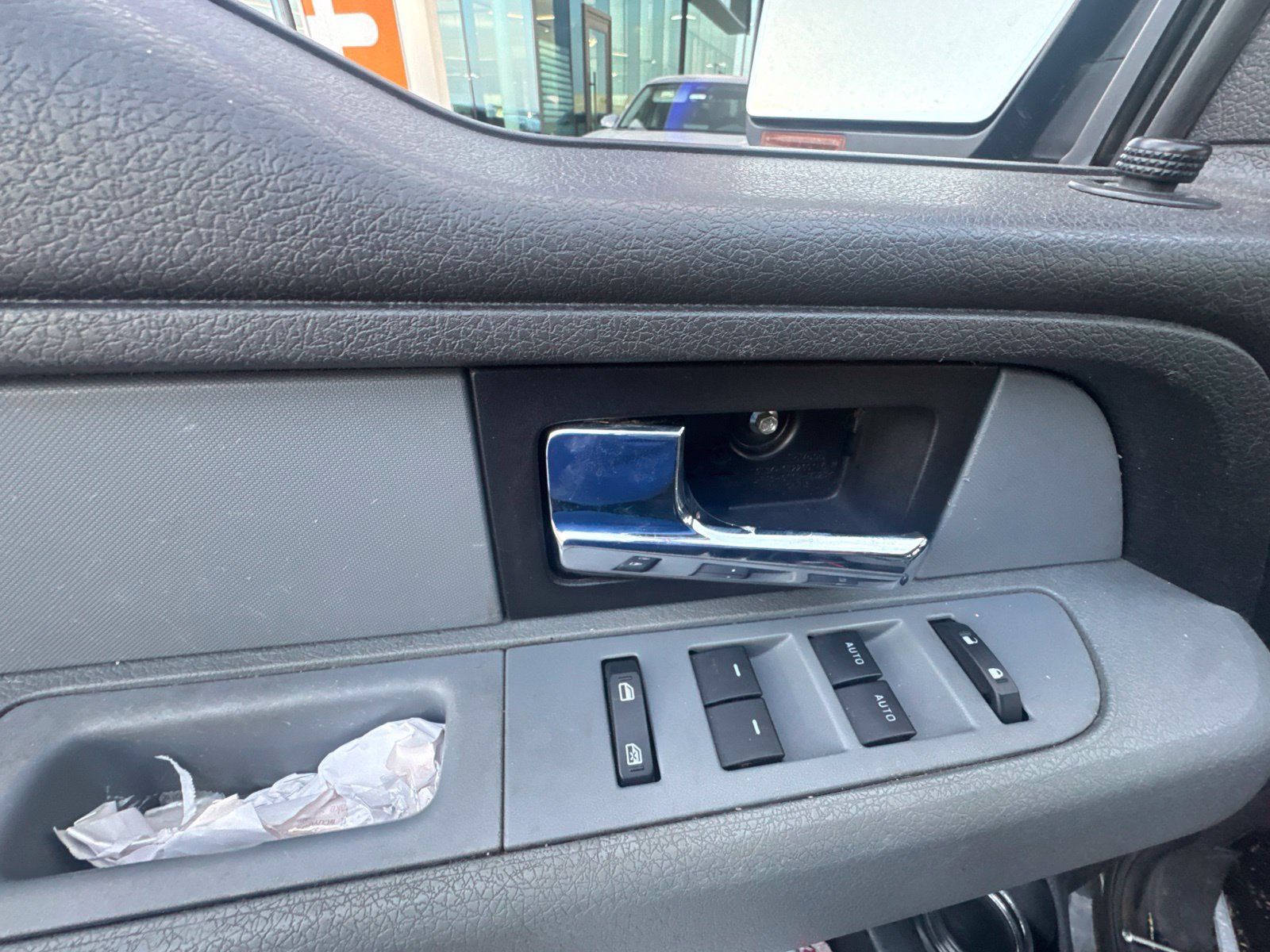 Used 2014 Ford F150 XLT w/ XLT Chrome Package RWD image 8