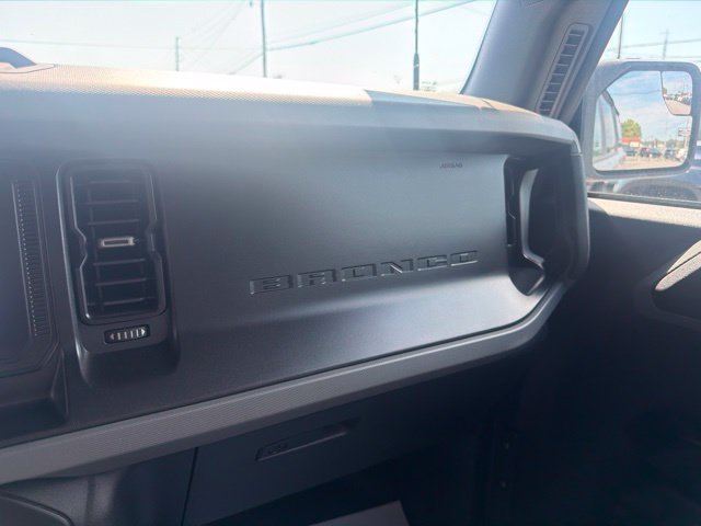 Used 2022 Ford Bronco 4-Door AWD/4WD image 21