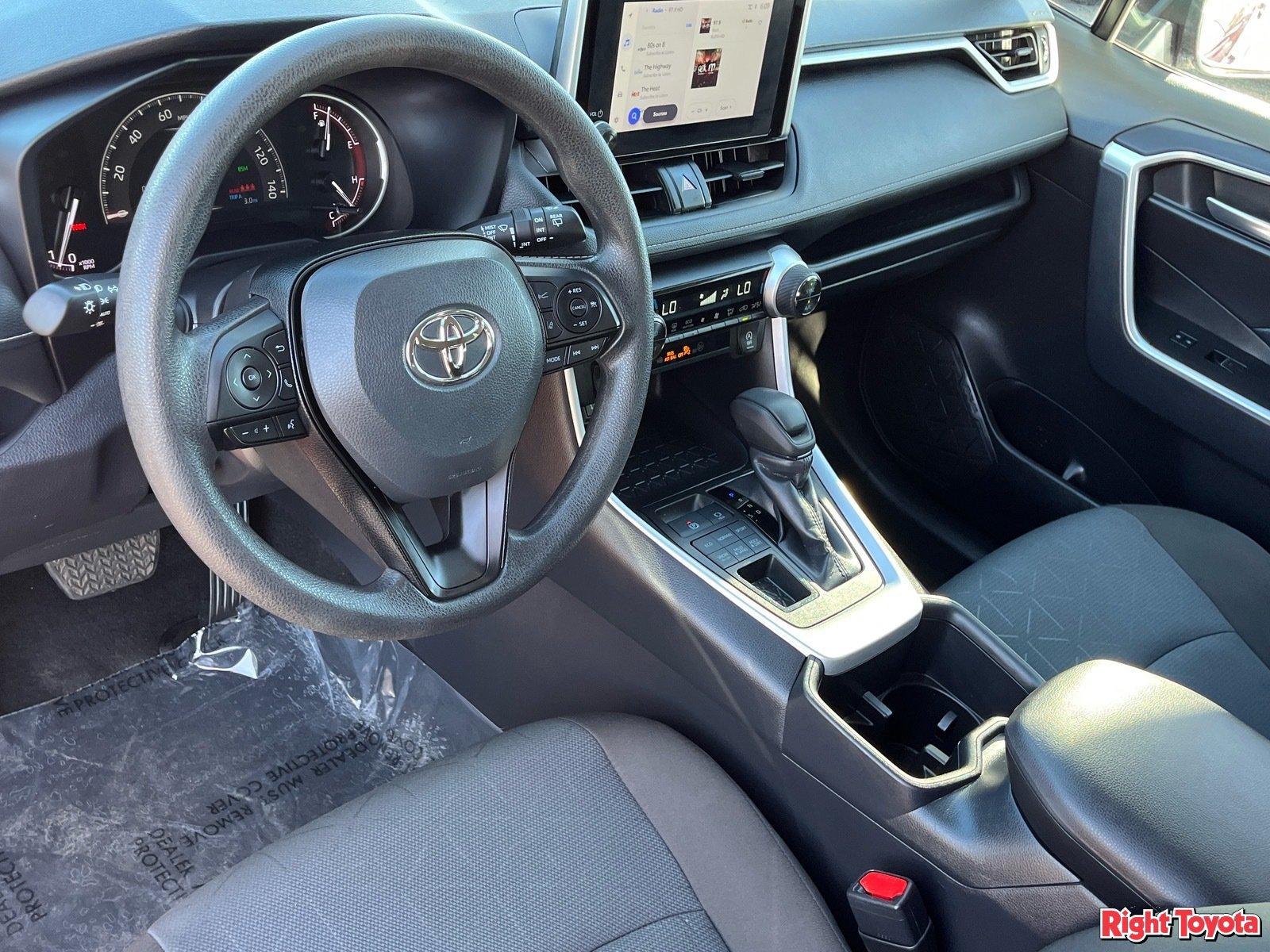 Certified 2025 Toyota RAV4 XLE AWD/4WD image 20