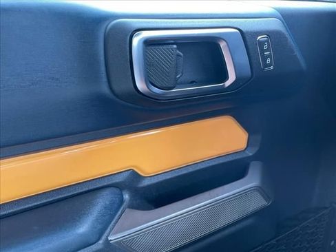 Used 2021 Ford Bronco Outer Banks AWD/4WD image 21