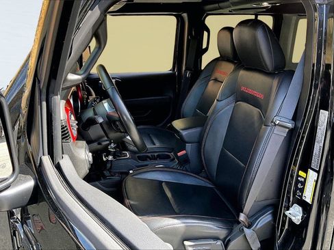 Certified 2023 Jeep Wrangler Unlimited Rubicon w/ Steel Bumper Group image 25