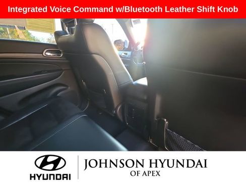 Used 2020 Jeep Grand Cherokee Laredo w/ Laredo X Package image 22