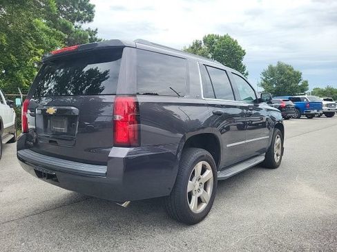 Used 2015 Chevrolet Tahoe LT RWD image 2