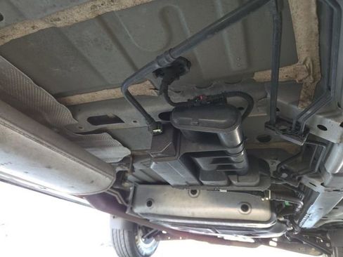 Used 2023 GMC Acadia SLT FWD image 84