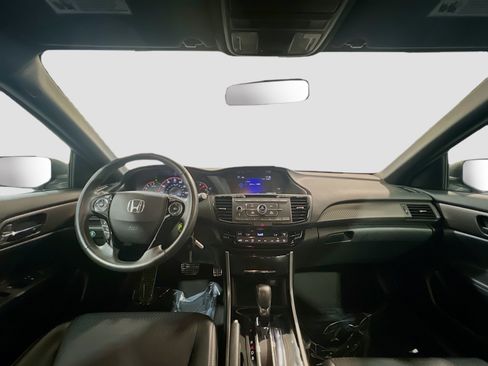 Used 2016 Honda Accord Sport image 15