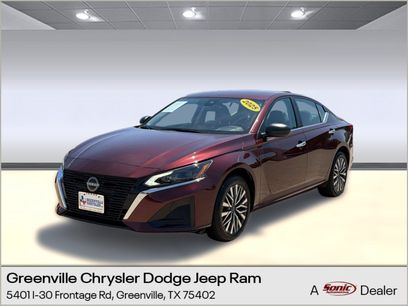 Used 2025 Nissan Altima 2.5 SV