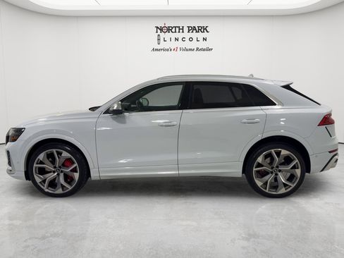 Used 2022 Audi RS Q8 AWD/4WD image 2