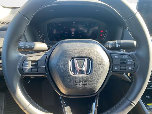 Certified 2025 Honda Accord EX-L image 12