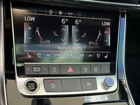 Used 2025 Audi Q8 Premium Plus AWD/4WD image 26