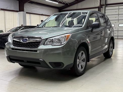 Used 2014 Subaru Forester 2.5i image 3