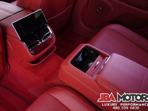 Used 2023 Bentley Flying Spur Plug-In Hybrid AWD/4WD image 28