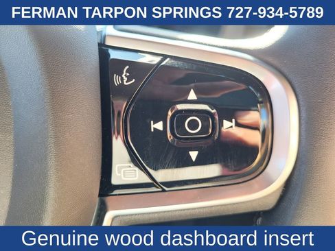 Certified 2023 Volvo XC60 B5 Ultimate w/ Protection Package image 30