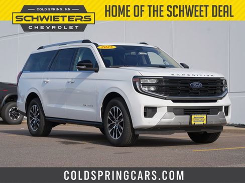 Used 2025 Ford Expedition Max Platinum AWD/4WD image 1