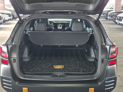 Used 2025 Subaru Outback Wilderness w/ Wilderness Package AWD/4WD image 6
