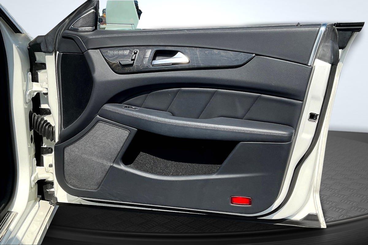 Used 2014 Mercedes-Benz CLS 550 image 24