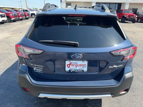 Used 2025 Subaru Outback Limited AWD/4WD image 13