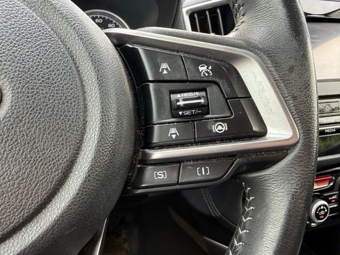 Used 2020 Subaru Forester Premium image 14