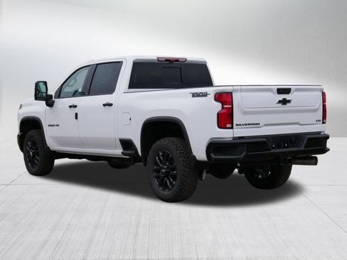 New 2026 Chevrolet Silverado 2500 LTZ w/ LTZ Plus Package AWD/4WD image 3