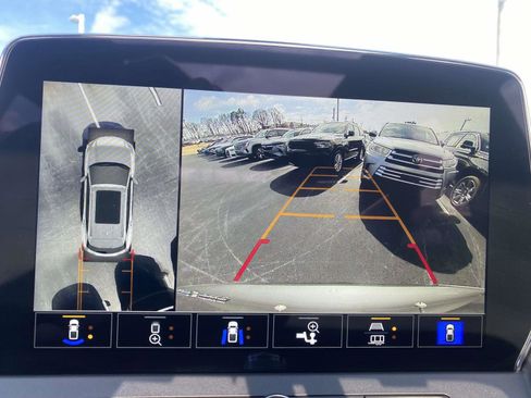 Used 2023 Chevrolet Blazer Premier w/ Driver Confidence II Package image 26