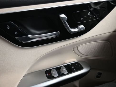 Used 2022 Mercedes-Benz C 300 4MATIC Sedan image 17