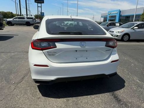 Used 2023 Honda Civic Sport image 7