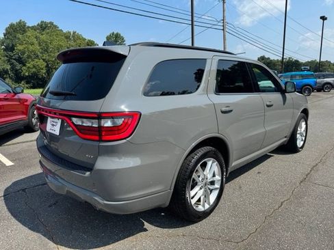Used 2024 Dodge Durango GT AWD/4WD image 10