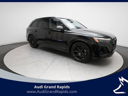 New 2026 Audi SQ7 Premium Plus image 10
