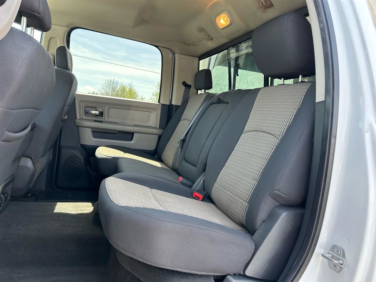 Used 2010 Dodge Ram 2500 Truck SLT w/ Luxury Group AWD/4WD image 15