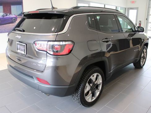 Used 2022 Jeep Compass Limited AWD/4WD image 21