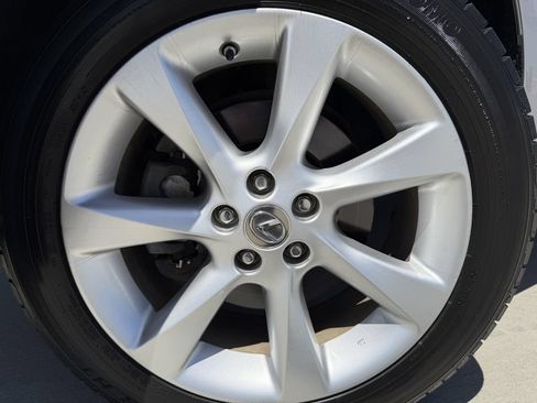Used 2010 Lexus RX 350 2WD w/ Premium Pkg image 9
