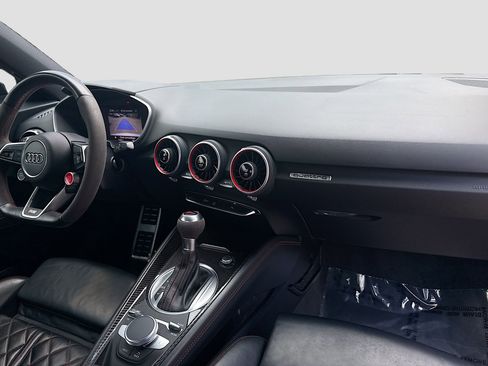 Used 2018 Audi TT RS AWD/4WD image 29