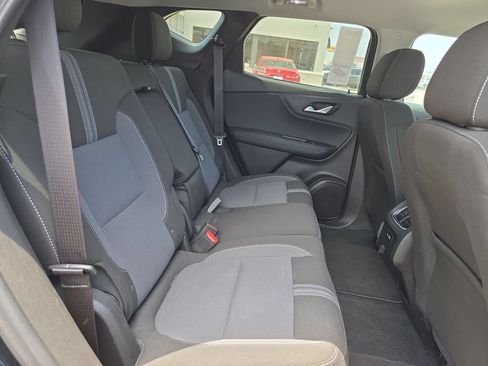 Used 2025 Chevrolet Blazer LT FWD image 29