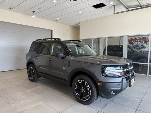 New 2025 Ford Bronco Sport Outer Banks w/ Outer Banks Tech Package+ image 3