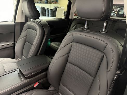 New 2026 Lincoln Nautilus Reserve w/ Jet Appearance Package AWD/4WD image 21