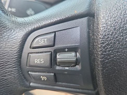 Used 2018 BMW 320i Sedan image 20