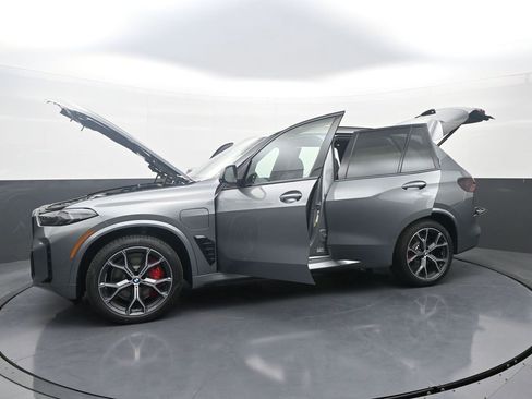 New 2026 BMW X5 xDrive50e w/ M Sport Package image 41