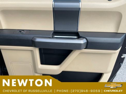 Used 2018 Ford F150 XLT w/ Equipment Group 302A Luxury AWD/4WD image 26