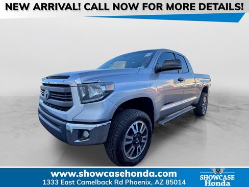 Used 2015 Toyota Tundra SR5 w/ SR5 Upgrade Package RWD image 1