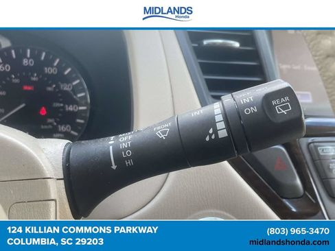 Used 2014 Nissan Pathfinder Platinum FWD image 26