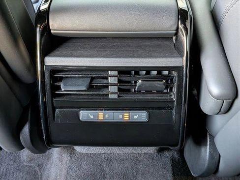 Certified 2023 Land Rover Range Rover Sport SE Dynamic image 18