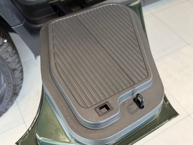 Used 2022 Rivian R1T Adventure AWD/4WD image 44