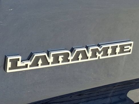 Used 2023 RAM 1500 Laramie AWD/4WD image 29