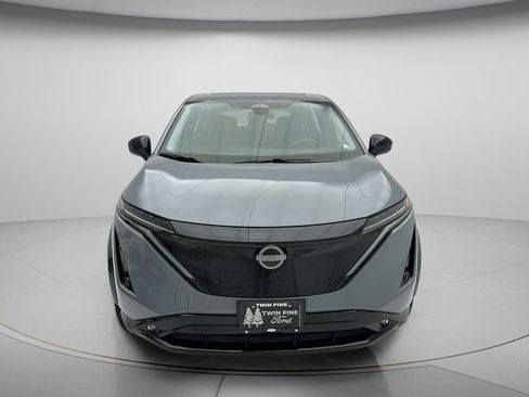 Used 2024 Nissan Ariya AWD image 2
