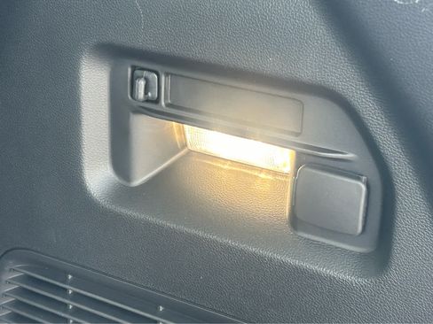 New 2026 Ford Explorer Active w/ Active Comfort Package AWD/4WD image 6